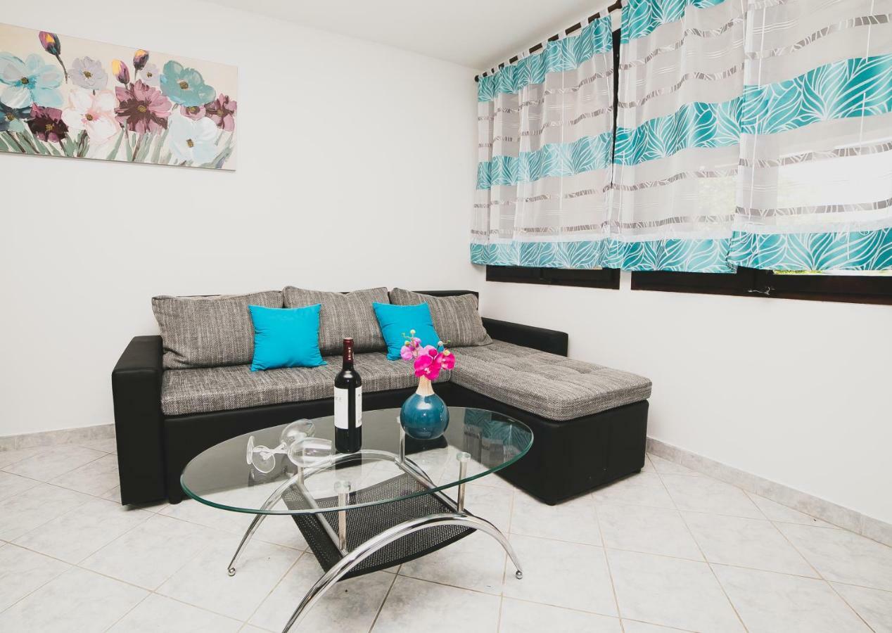 Serenity By The Sea #2 - Private Terrace Vrsi Exterior foto